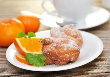 Beignets d'orange à la cannelle