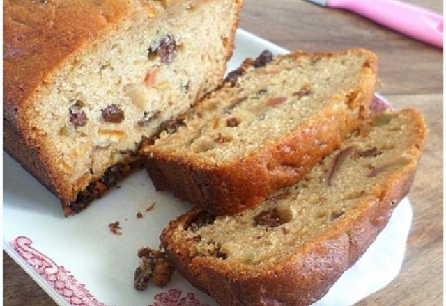 Cake aux fruits confits traditionnel