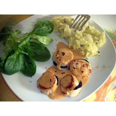 Saint-Jacques aux truffes, purée de pommes de terres à l'huile d'olive