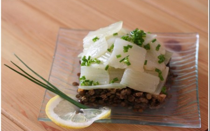 Salade de blettes et de lentilles, vinaigrette au citron et basilic