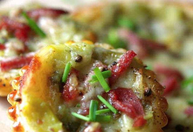 Tartelettes feuilletées aux poireaux, Comté et Bacon