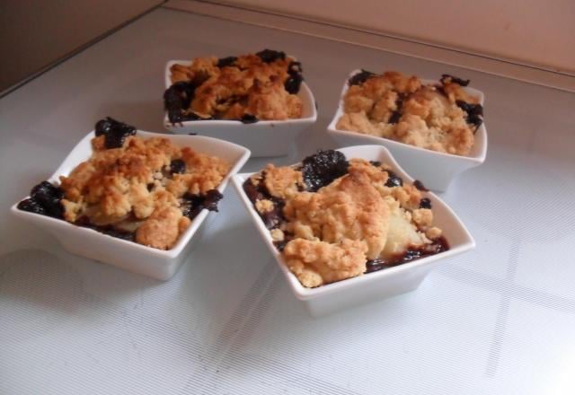 Crumble poire et chocolat maison