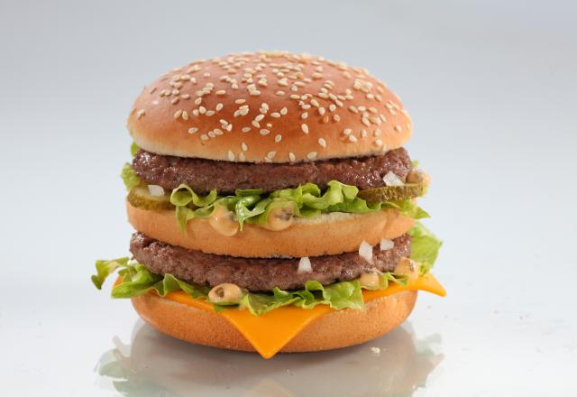 McDonald's va changer la recette de plusieurs de ses burgers incontournables