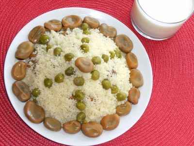 Couscous Messfouf aux Fèves et aux Petits Pois