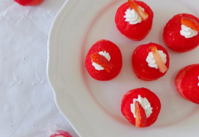 Petits choux fraise chocolat blanc