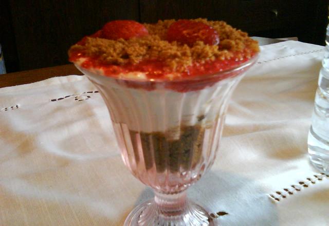 Verrine à la  fraises aux spéculoos