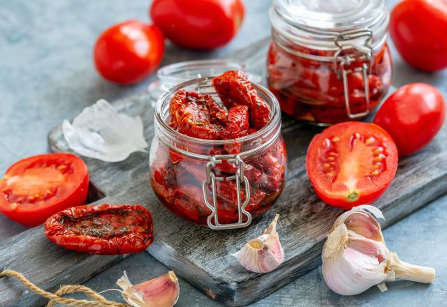 Découvrez cette technique étonnante pour faire des tomates cerises séchées avec… sa voiture