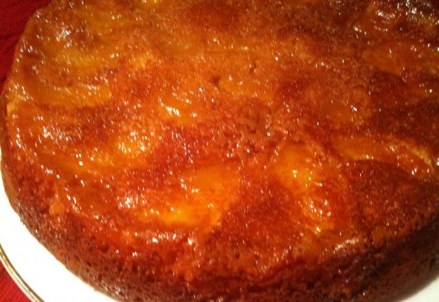 Gâteau aux pommes caramélisées