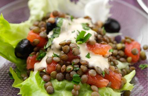 Salade de lentilles et de tomates cerises