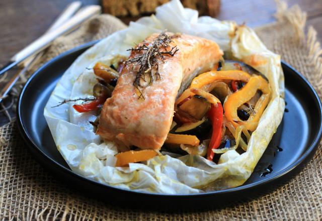 Papillotes de saumon aux légumes du sud