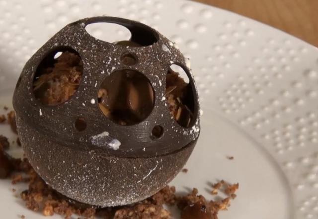 Sphère chocolatée façon Ferrero Rocher