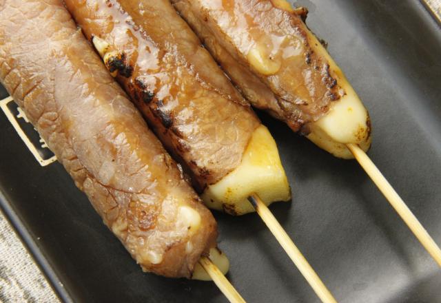 Les brochettes boeuf fromage, vraie tradition japonaise ou pure invention française ?