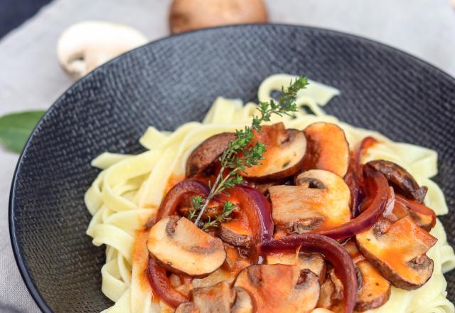 Tagliatelles aux champignons LOU façon Stroganoff