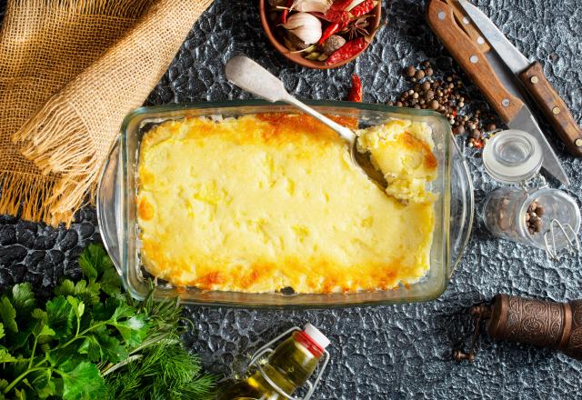 “Un plat réconfortant quand arrive le froid” : Cyril Lignac vous propose sa recette de parmentier de canard !