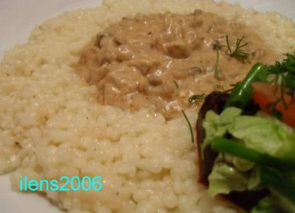 Paprikas de champignons et couscous israelien