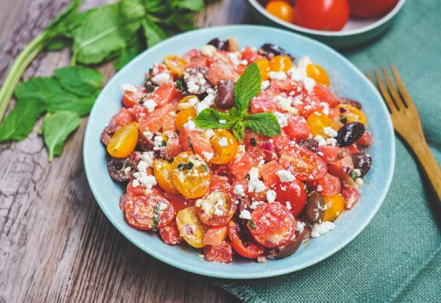 Salade de pastèque féta aux tomates cerises et olives