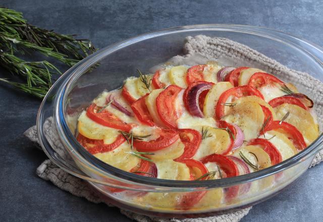 Tian de tomates, pommes de terre et mozzarella