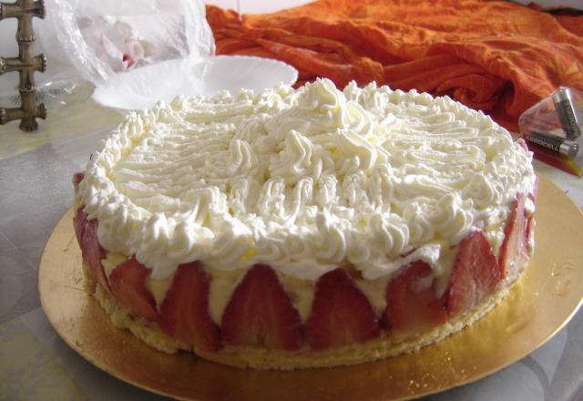 Recette Gâteau aux fraises et chantilly