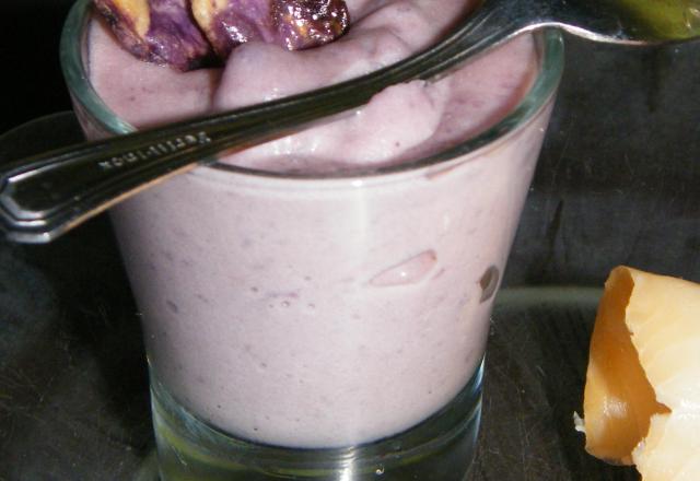 Minivelouté de vitelottes et chips en verrine