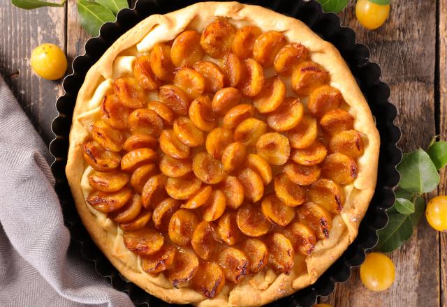 Voici les 3 astuces à connaitre pour réussir sa tarte aux prunes sans que les fruits détrempent la pâte