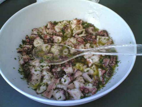 Salade de poulpe aux saveurs grecques