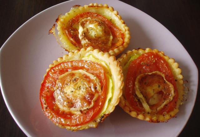 Tartelette soleil d'Annette (courgette, tomate, chèvre)