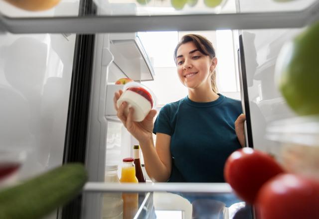 Yaourt périmé : peut-on le manger quelques jours après la date limite de consommation sans risque ?