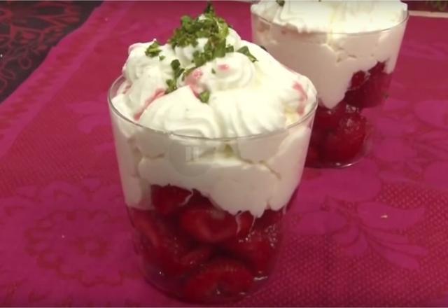 Fraises à la chantilly