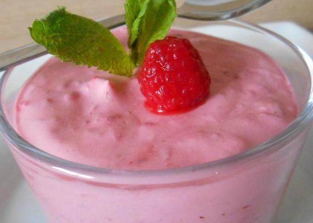 Mousse aux framboises façon bavarois