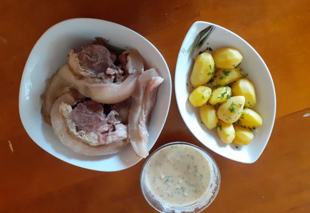 Tête de veau sauce ravigote