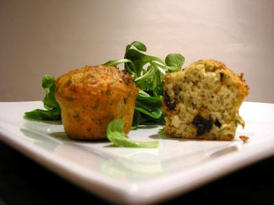 Muffins au thym et aux tomates séchées