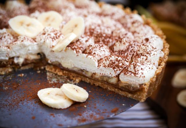 Avec seulement 4 ingrédients, voici comment faire une délicieuse tarte choco-banane notée 4,8/5 par nos lecteurs