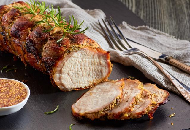 Filet mignon de porc en croûte de thym romarin et fenouil