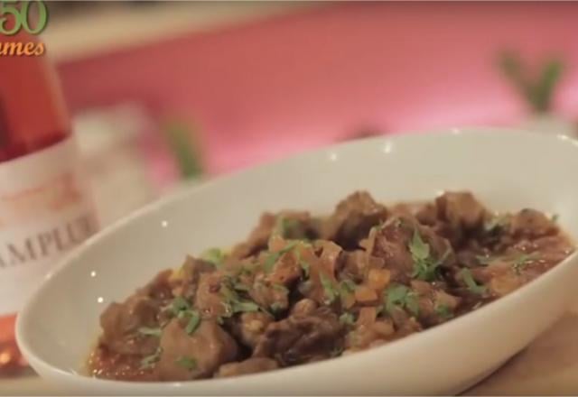 Sauté d'agneau rapide à l'oignon doux