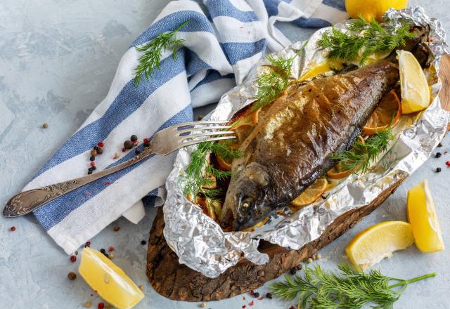 Cuisiner un poisson entier, c’est très facile : la preuve avec la technique du Top Chef Hugo Riboulet