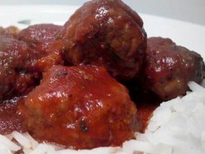 Grill de boulettes de thon blancs aux capres et sa sauce tomate saveur maison