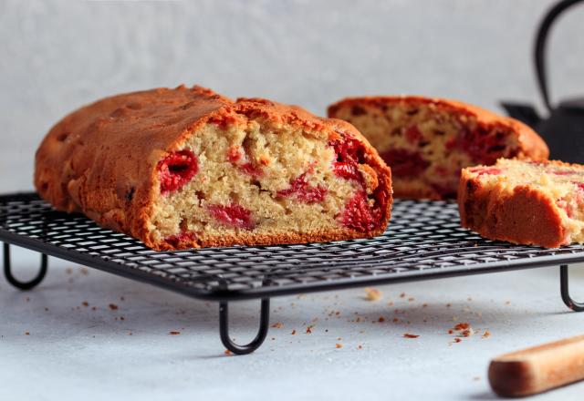 Gâteau aux framboises maison