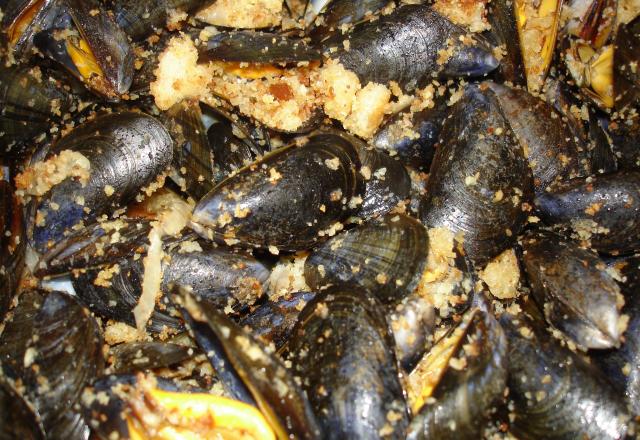 Moules farcies au pain