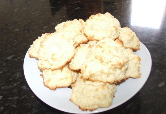 Rochers à la noix de coco économiques