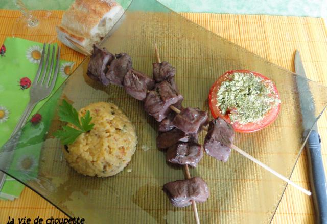 Brochettes de bœuf marinees au vin rouge