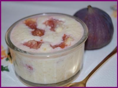 Crème d'amandes aux figues fraîches