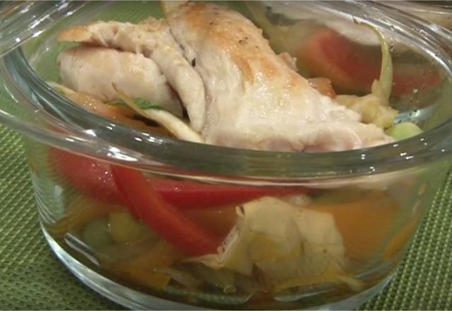 Wok de légumes au poulet en cocotte