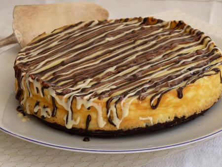 Cheesecake à la vanille sur une base de Brownies