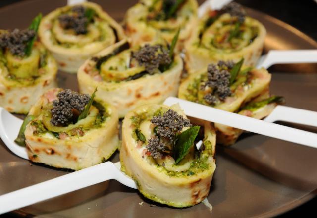 Flammekueche en escargots apéritifs au pesto de roquette et pistaches