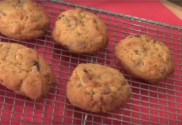 Cookies aux amandes finement chocolatés