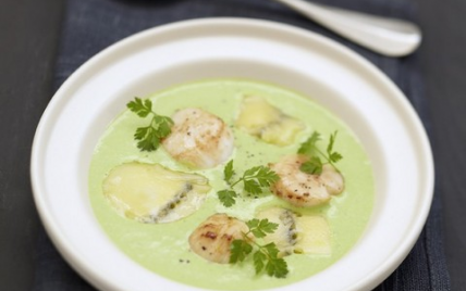 Velouté de petits pois, Morbier et Saint Jacques