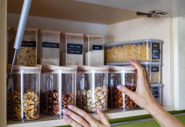 À quelle fréquence faut-il nettoyer ses placards de cuisine ?