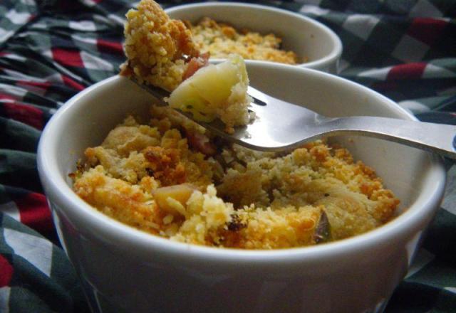 Crumble de chou de Bruxelles au bacon et châtaignes