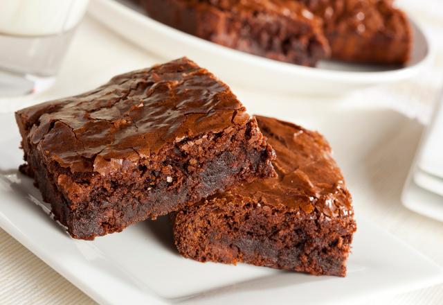 “J’étais un peu inquiet mais il était très bien !” : notre recette testée et approuvée de gâteau au chocolat au micro-ondes !