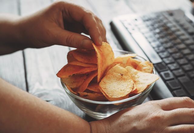 Grignotage : voici 3 astuces pour arrêter de manger entre les repas !